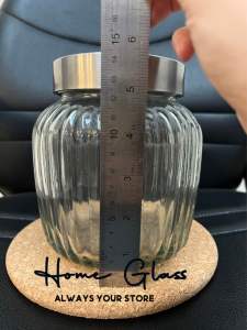 Toples Kaca Canister