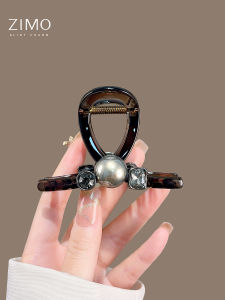 กิ๊บติดผมรูปฉลามหรูหรา สำหรับผู้หญิง 2025 ใหม่ ระดับไฮเอนด์ กิ๊บติดผมแบบมีน้ำเพชร ประดับมุก ทรงสัมผัสหรูหรา สำหรับผมหลังศีรษะ