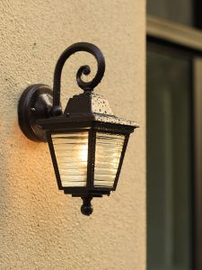 VINCAN | Waterproof Outdoor Wall Light