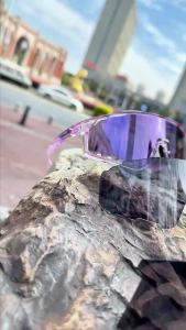 Kapvoe Fashion Sunglasses for Men Cool Cycling Glasses Man Woman Bike Bicycle Eyewear MTB Riding Skating  UV400 Fishing Goggles
