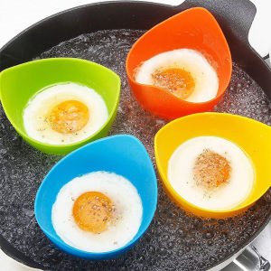 LMETJMA 4Pcs Egg Poacher Cups Silicone Egg Boiler Mold Cup Egg Poaching Cups with Ring Standers for Microwave Air Fryer JT85