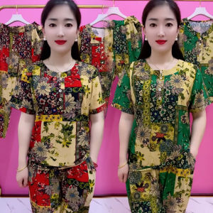 ชุดกีฬาผู้หญิงหลวมสบาย ๆ ระบายอากาศได้ดี พิมพ์ลายแขนสั้น กางเกงขายาว ชุดสองชิ้น ฤดูร้อน 2025 แฟชั่นสำหรับคุณแม่วัยกลางคน