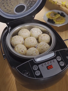 SG【ReadyStock】Positive Hemisphere Rice Cooker UncoatedStainlessSteelLiner MultiMenuPresets LeakProofSeal DualVoltage MeasuringCupIncluded