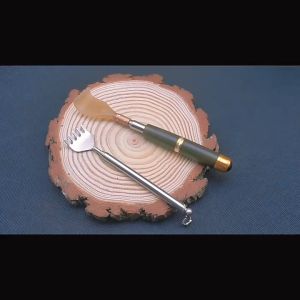 Telescopic Itch Back Scratcher Foldable Small Portable Extendable Design Stainless Steel Anti-itch Body Massage Stick