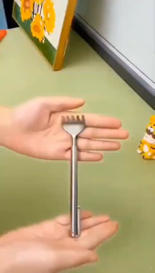 Telescopic Back Scratcher Scratching Backscratcher Massager Metal Stainless Steel Tool with Carrying Bag