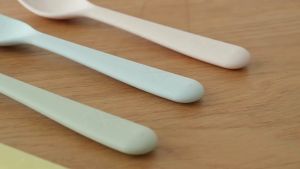 Paket Peralatan Makan Anak Sendok Garpu Pisau Plastik 18 pcs Cutlery Set Food Grade BPA Free