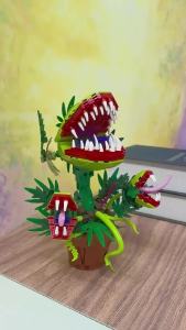 Creative Carnivorous Potted Plant Man-Eating Flower Building Blocks Home Decoration Collection Brick Toy Gift For Teenager Adult