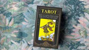 Keyword Tarot Deck 78 Cards with Keyword Interpretations Suitable for Both Beginners and Experienced Tarot Readers