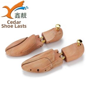 Cedar Wood Adjustable Shoe Stretcher
