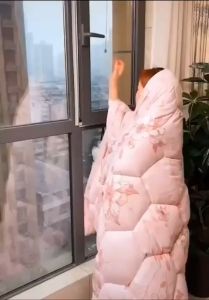 Máy Sấy Giày Đa Năng Làm Khô Khử Mùi Diệt Khuẩn Thông Minh Tiện Ích Đặc Biệt Diệt 99% Vi Khuẩn Bên Trong Giày Nhỏ Gọn