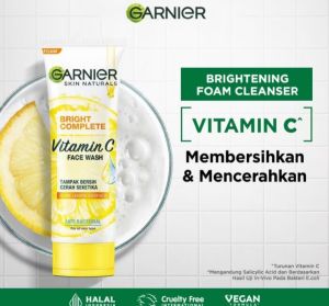 GARNIER Bright Complete Vitamin C Face Scrub 100ml-Garnier Sabun cuci muka