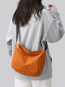 Nylon Lightweight Womens Crossbody Bag Large Capacity Single Shoulder Bag for College Students Class Commuting Versatile