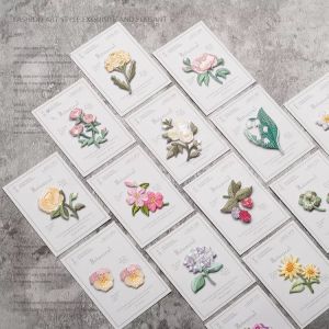 Cartoon Flower Ironing Cloth Sticker Fashion Clothes Repairing Atch Pants DIY Decoration Embroidered Patch Small Size Adhesive