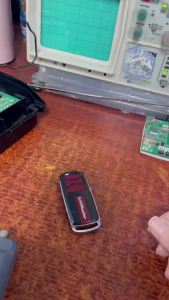 FD | ME960-LM Garage Door Remote  Control Keychain Transmitter Frequency 433MHz 433.92MHz 434.54MHz Garage Door Opener