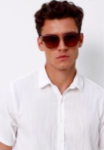 Kacamata Kosmik Kingship: Edition Einstein Rosen Bridge