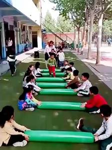 Meade | 4 Dụng Cụ Đạo Cụ Bóng Bay Bơm Hơi Cho Trẻ Em Dùng Cho Trò Chơi Ngoài Trời Thể Dục Gia Đình Chất Liệu PVC Phù Hợp Cho Trẻ Từ 14 Tuổi Trở Lên