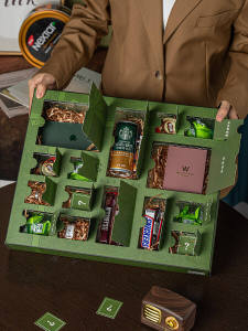 Portable Blind Box Gift Box Surprise Birthday Present for Boyfriend Empty High-End Packaging Box Music Theme Handheld Design