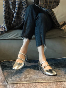 Silver Leather Mary Jane Flat Heel Shoes Womens Style Sweet Buckle Closure Fashionable Personality Front Square Toe Shoes