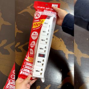 Ổ cắm điện đa năng Điện Quang ĐQ 003A-04 (6 lỗ 3 chấu dây 5 mét) công suất 2500W tự ngắt khi quá tải BH 12 tháng