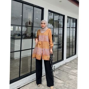 BLOUSE SILK SUTRA BLOUSE BATIK SILK SUTRA BATIK CAP PEKALONGAN