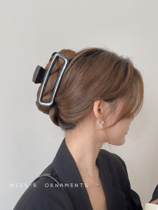 คลิปหนีบผมรูปฉลามทรงสี่เหลี่ยมเรียบง่ายขนาดใหญ่สำหรับผู้หญิง ทรงผมสไตล์เกาหลี คลิปหนีบผมแบบใหม่ปี 2023 ทรงสี่เหลี่ยม