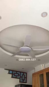 (Ảnh Thật)Quạt trầnQuạt trần 5 cánh trang trí lắp phòng khách-phòng ngủ động cơ DC 6 tốc độ gióđèn 3 chế độ tích hợp điều khiển từ xa