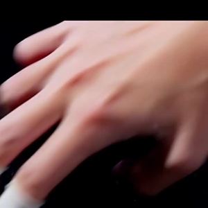 Finger Sleeve Flint Striker Fidget Toy Spinning Gear Cool Spark Finger Gadget Only Produce Sparks No Open Flame