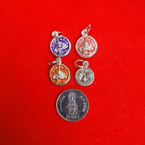 จี้ นะโม เนื้อเงิน ลงยาดํา มี2แบบ ใส่อาบน้ําได้ไม่ลอกไม่ดําไม่แพ้ พุทธคุณครอบจักรวาล เมตตามหานิยม มีโชคลาภ แคล้วคลาดปลอดภัย