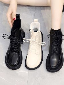 รองเท้าผ้าปักกิ่งแบบดั้งเดิม รองเท้าบูท Martin ผู้หญิง สไตล์อังกฤษ ท่อสั้นผูกเชือก ฤดูใบไม้ผลิ ฤดูใบไม้ร่วง ฤดูหนาว ผ้าขนแกะ รองเท้าบูทสั้นส้นหนาด้านล่าง