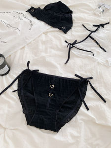 Sweet Heart Lace Panties for Women Low Waist Breathable Mesh Lingerie with Floral Edge Triangle Briefs in Pure Color