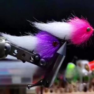 2pcs 3/4"~3.5" Flash Dubbing Brush Fly Tying Material for Streamer Minnow Baitfish Bass Pike Saltwater Fishing Lures