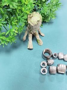 Yi Se Dian Zi | 304 Stainless Steel Tapered Cap Nut with Roll Pattern Internal Expansion Anti-Slip