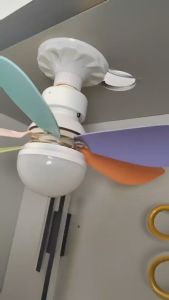 Hot selling Macaron Nordic fan light childrens room restaurant light personalized and creative bedroom modern and simple electric fan pendant light COD