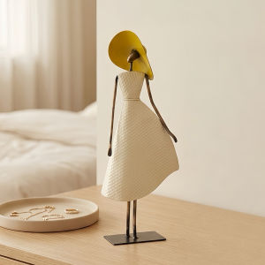 FANJIUSHI | Antique Style Ornament Retro Artistic Decorative Figurine