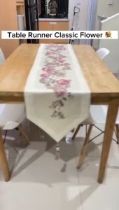 Table Runner Classic Flower | Taplak Meja Aesthetic Dekorasi Meja Makan