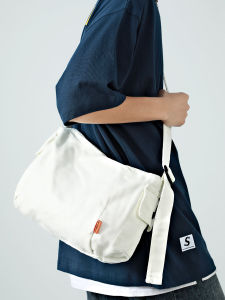 Casual Nylon Crossbody Bag with Zipper Closure for Men Japanese and Korean Style Canvas Shoulder Bag Simple Student Backpack Trendy Courier Bag