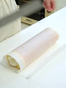 【NN74】New Thickening 30CM Cake Roll Shaping Insert Mold U-shaped Transparent Retainer Semicircle Pastry Baking Kitchen Tool[J]