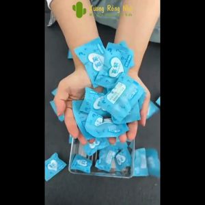 Đồ Chơi Túi Quà Bí Mật Kẹo Nhân Phẩm Bóc Quà Bất Ngờ Hình Ngẫu Nhiên Quà Tặng Đáng Yêu Cho Bé Xương Rồng Nhỏ