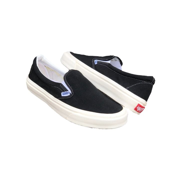 Sepatu slip on store vans