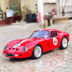 【RUM】1:32 Scale 250 GTO Alloy Car Model Light & Sound Effect Diecast Car Toys for Boys Birthday Gift Kids Toys Car Collection