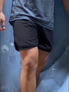 กางเกงวิ่งชาย Mens Running Pants อเมริกันออกกำลังกายกีฬากางเกงขาสั้นผู้ชายวิ่งกางเกงเรียงรายไปด้วยปลอมสองชิ้นการฝึกอบรมป้อ