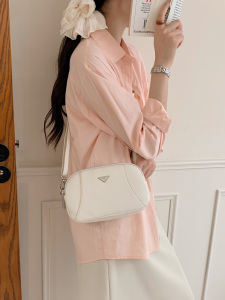 Simple Stylish Womens Crossbody Bag Multi-Layered Single Shoulder Bag Soft Fabric Lining Zipper Closure Casual Daily Use