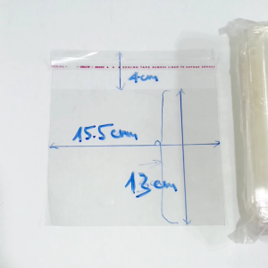 Túi kiếng trong suốt nắp keo dán (R x D): 15.5Cm x 13Cm (Không tính keo dán 4Cm)