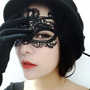 ลูกไม้ Eye Mask Half Face Hollow Out Princess Masquerade Party ผู้ใหญ่ฮาโลวีน สีดำ ลูกไม้ Eye Cover Dance Party Mask