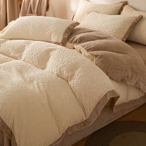 Winter Luxury Bedding Set Coral Fleece Milk Velvet Quilt Cover Sheet Three Piece Set Warmth Retention High Quality Fabric