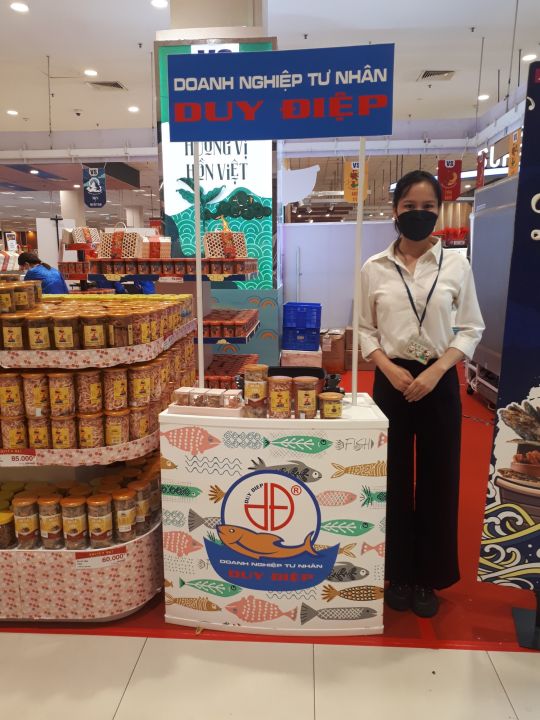 DUY%20%C4%90I%E1%BB%86P%20DA%20C%C3%81%20L%E1%BA%AEC%20TR%E1%BB%A8NG%20MU%E1%BB%90I%20PH%C3%94%20MAI%20100g,%20da%20c%C3%A1%20t%E1%BA%A9m%20c%C3%B4ng%20ngh%E1%BB%87%20Singapore,%20%C4%90%C3%93NG%20H%E1%BB%98P%20%C4%82N%20LI%E1%BB%80N%20TH%C6%AF%E1%BB%A2NG%20H%E1%BA%A0NG%20,%20%C4%83n%20v%E1%BA%B7t%20si%C3%AAu%20ngon,%20%C4%91%E1%BA%B7c%20s%E1%BA%A3n%20SINGAPORE,%20m%C3%B3n%20ngon%20%C4%83n%20li%E1%BB%81n.%20-%20Image%203