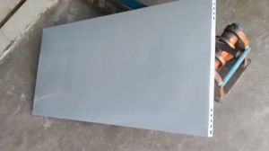 Mâm Rộng 30cm. Nhiều quy cách: 30x60 - 30x80 - 30x100 - 30x120. Mâm dùng để lắp Kệ V lỗ - Kệ kho chứa hàng