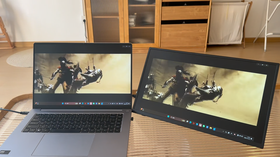 【Local Warehouse】ZOOMEDIN 14/15.6/18.5/21.5 FHD Ultra-Slim Portable Monitor for Laptop100% SRGB External monitorDual Speakers Extender Display. with Smart Cover for LaptopPC Phone Xbox PS4/5 Switch【Delivered Whinin 72 Hours】