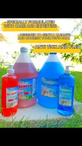 Tailwags Pet Shampoo Gallon w/ FREE Brush | Anti Tick & Flea | Gentle Cleansing Dog & Cat Shampoo