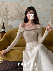 ผู้หญิง แขนยาวถัก เสื้อท่อนบน คอปม ดีไซน์ สลิมฟิต ฤดูใบไม้ร่วง ฤดูหนาว รูปแบบใหม่ ลำลอง หลากหลาย ชั้นฐานเปลือยไหล่